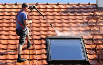 roof cleaning Sambourne